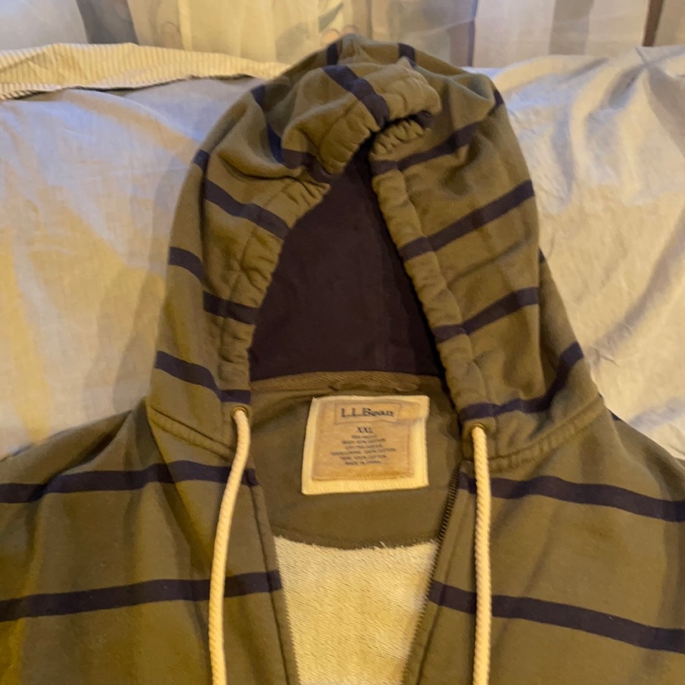 L.L.Bean Hooded Zipper sweatshirt XXL